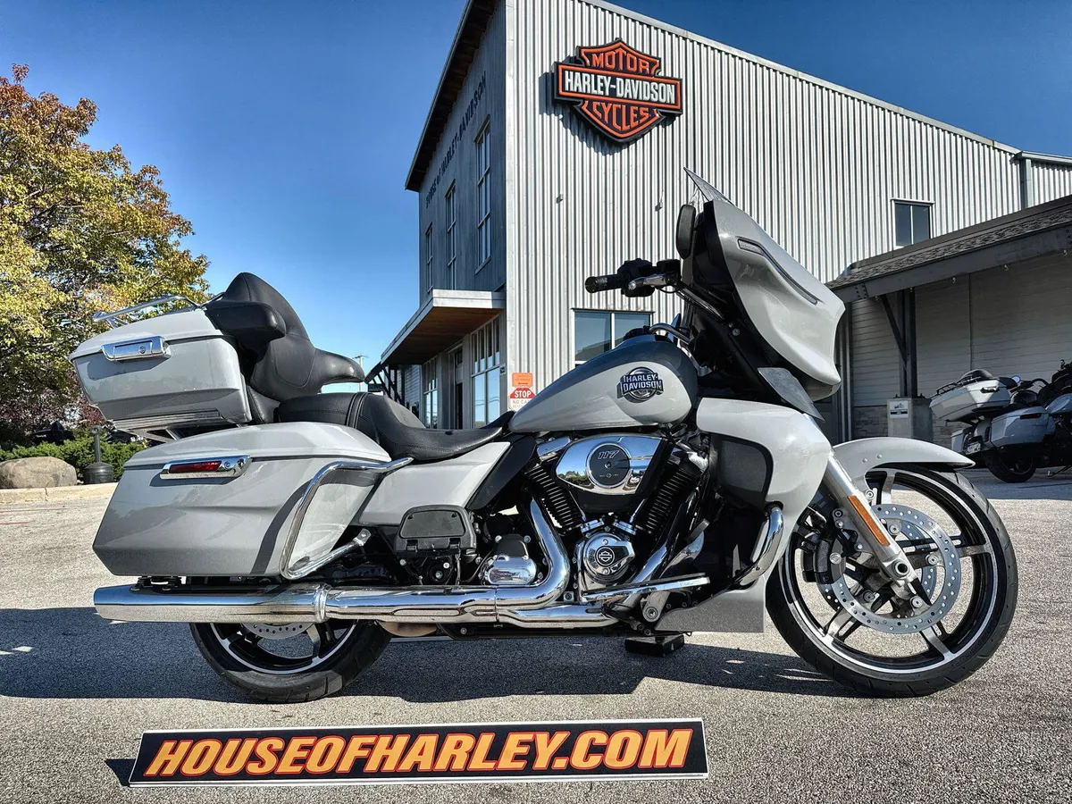 2025 Harley-Davidson® Street Glide Ultra