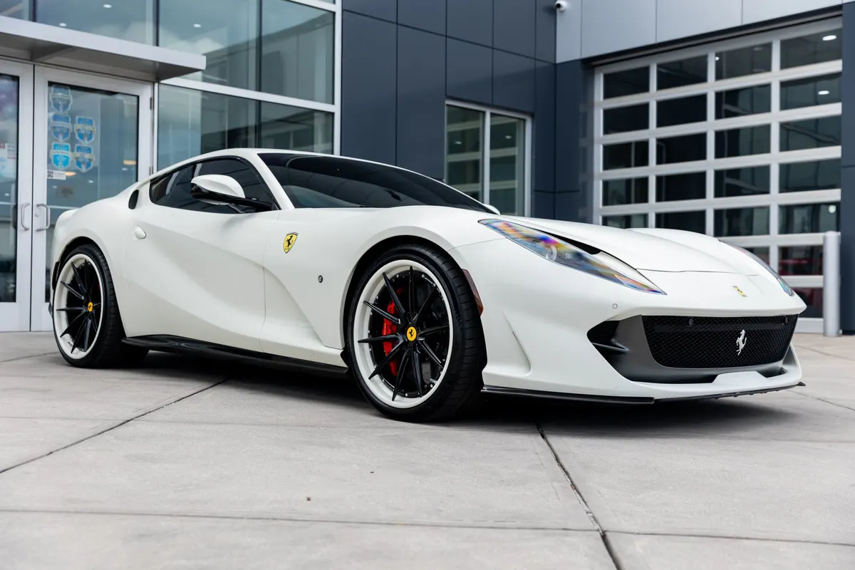 2019 Ferrari 812 Superfast