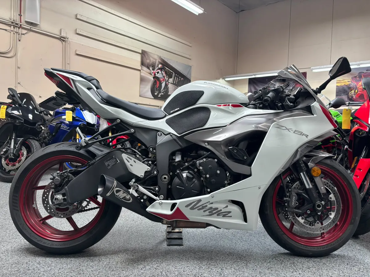 2025 Kawasaki ZX6R