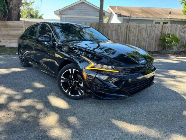 2022 Kia K5