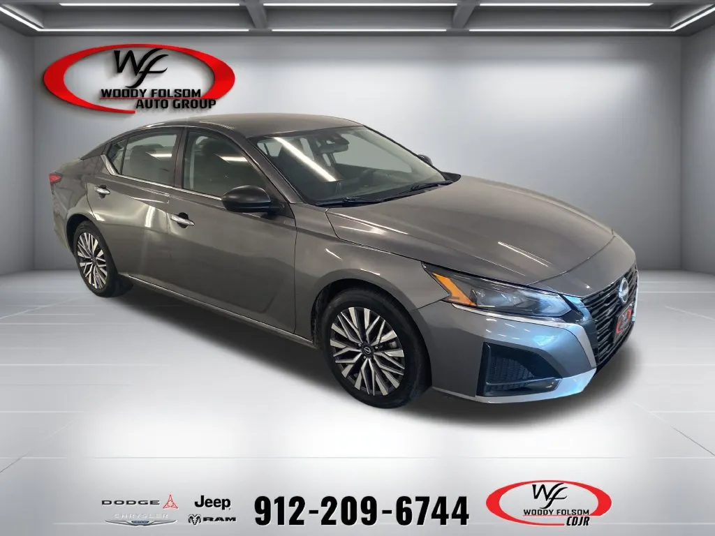 2025 Nissan Altima