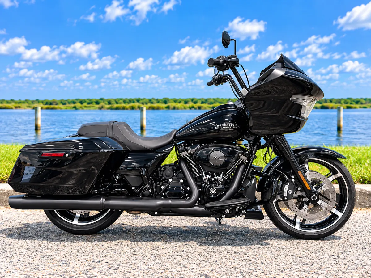 2025 Harley-Davidson Road