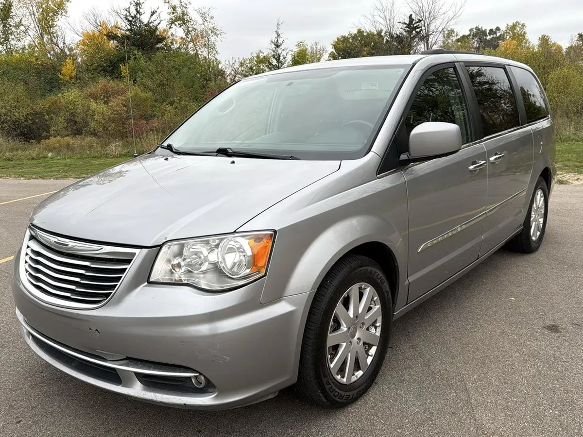 2016 Chrysler Town & Country