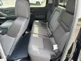 2026 Nissan Frontier photo 11