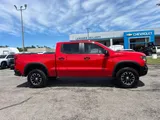 2025 Chevrolet Silverado 1500 photo 2