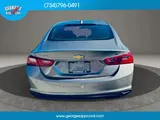 2023 Chevrolet Malibu photo 9