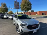 2020 GMC Terrain photo 2