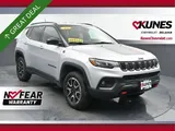 2025 Jeep Compass photo 1