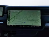 2023 Rivian R1S photo 12