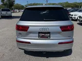 2018 Audi Q7 photo 10