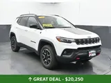 2025 Jeep Compass photo 7