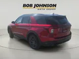 2025 Ford Explorer photo 8