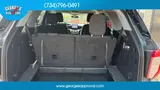2022 Ford Explorer photo 24
