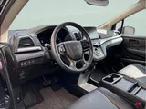 2025 Honda Odyssey photo 14