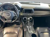 2021 Chevrolet Camaro photo 23