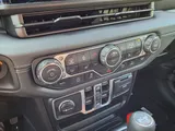2025 Jeep Wrangler photo 15