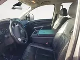 2021 Nissan Titan XD photo 7