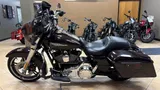 2014 Harley-Davidson Street Glide photo 28