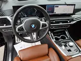 2025 BMW X7 photo 20