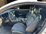 2020 Ford Mustang photo 3