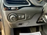 2023 Jeep Cherokee photo 13