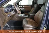2021 Ford Explorer photo 24