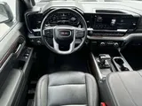 2024 GMC Sierra 1500 photo 14