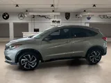 2020 Honda HR-V photo 2