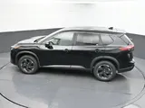 2024 Nissan Rogue photo 40