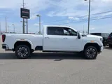 2026 GMC Sierra 2500HD photo 5