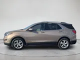 2018 Chevrolet Equinox photo 2