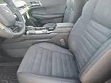 2026 Mitsubishi Outlander photo 9