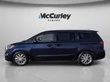 2020 Kia Sedona photo 2