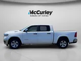 2025 Ram 1500 photo 3