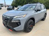 2025 Nissan Rogue photo 3