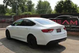 2017 Chrysler 200 photo 3