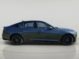 2022 Cadillac CT5 photo 9
