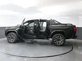 2025 GMC Canyon photo 56