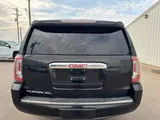 2019 GMC Yukon XL photo 4