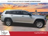 2025 Jeep Grand Cherokee L photo 2