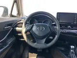 2020 Toyota C-HR photo 15
