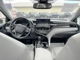 2022 Toyota Camry photo 12