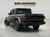 2027 Jeep Gladiator photo 5