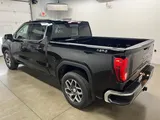 2026 GMC Sierra 1500 photo 7