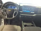 2025 Chevrolet Silverado 2500HD photo 17