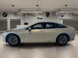 2023 Toyota Mirai photo 2