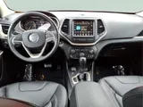 2018 Jeep Cherokee photo 5