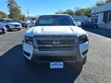 2027 Nissan Frontier photo 2
