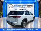 2026 Nissan Pathfinder photo 4