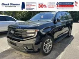 2025 Ford Expedition photo 4